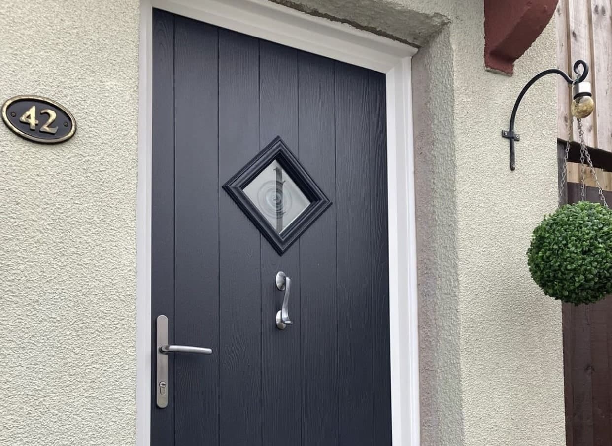 anthracite grey composite door with horsetail door knocker
