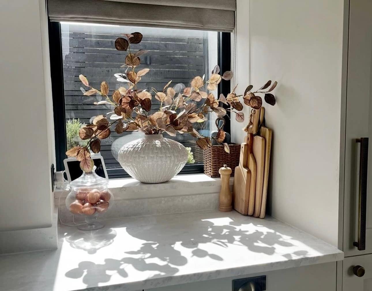 aluminium window with autumnal decor