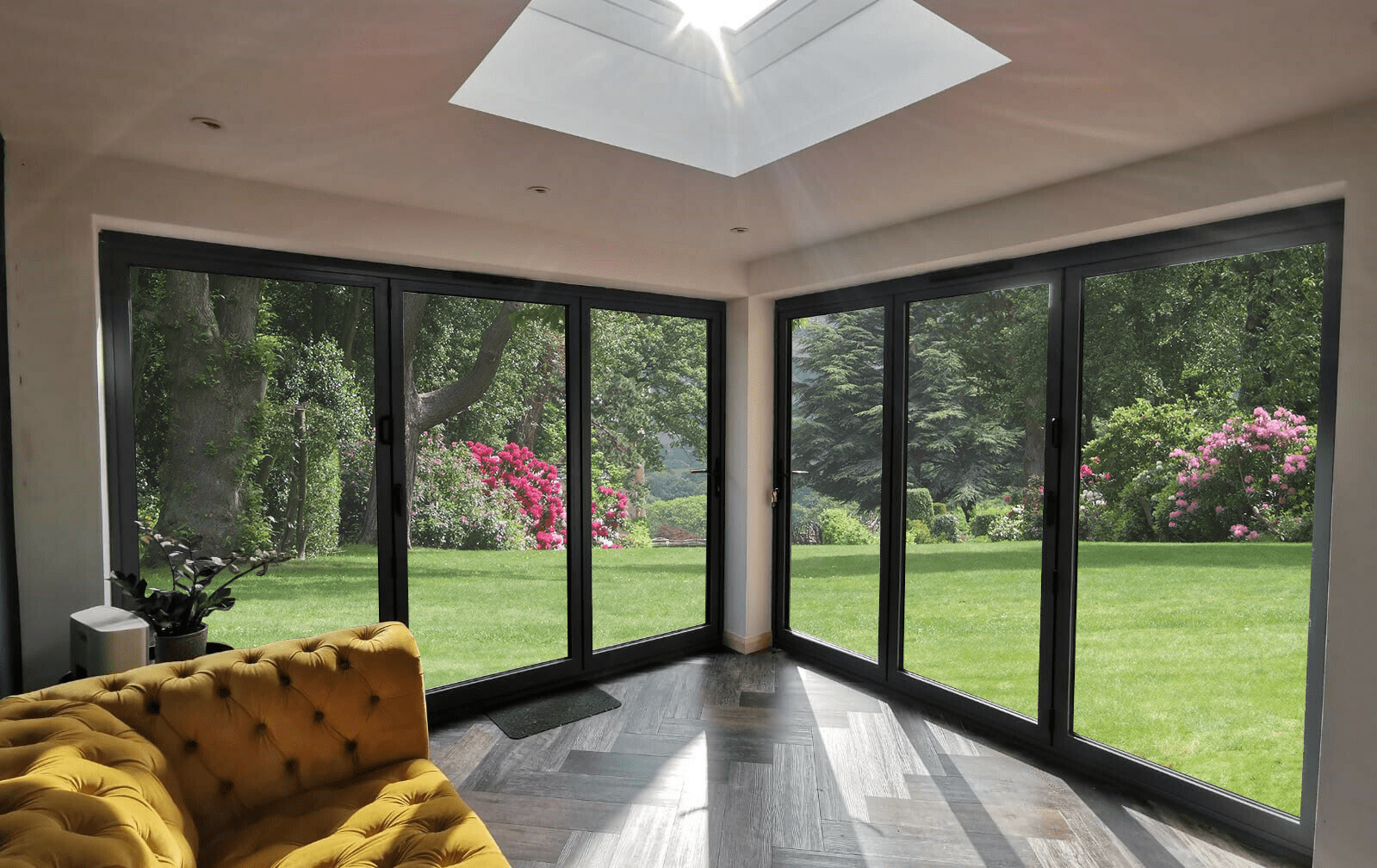 corner bifold