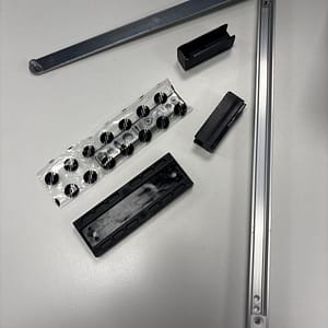 90 degree door restrictor