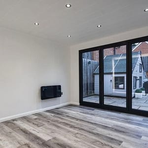 3 pane aluminium bifold door in new home extension
