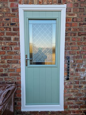 chartwell green composite door