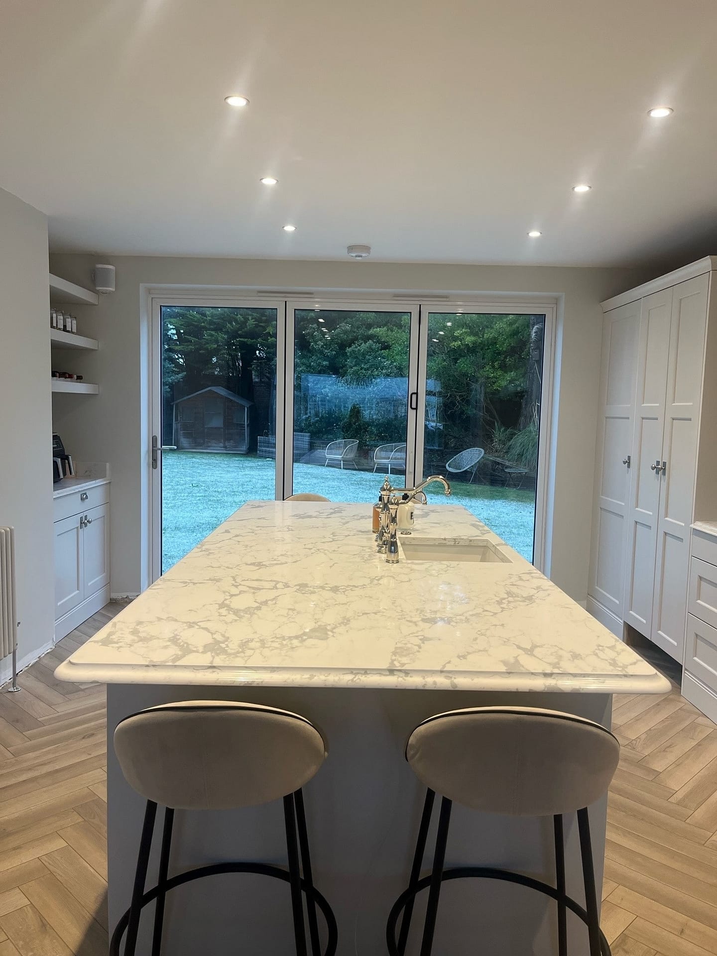 bifolding door